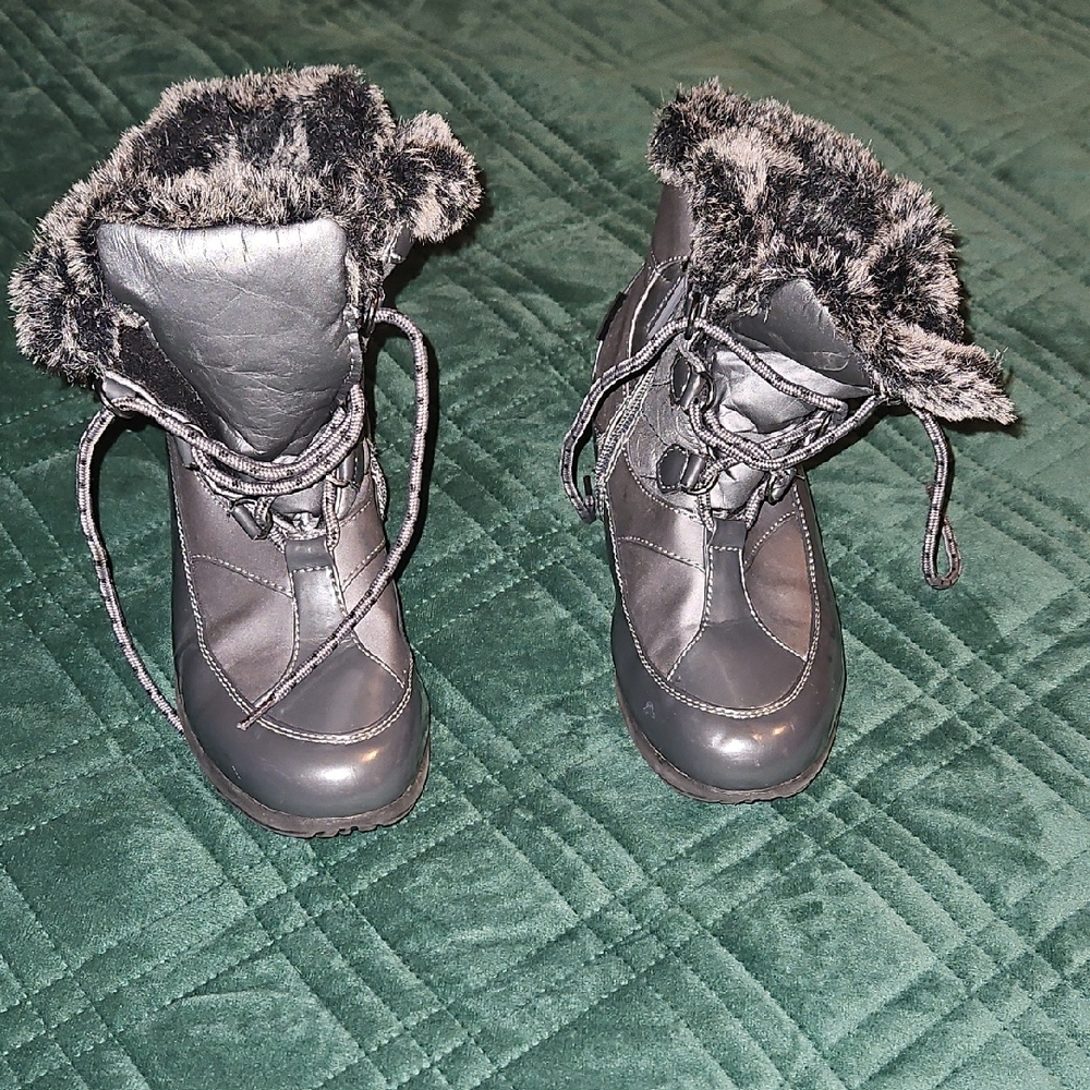 Sporto Black Faux Fur Winter Boots